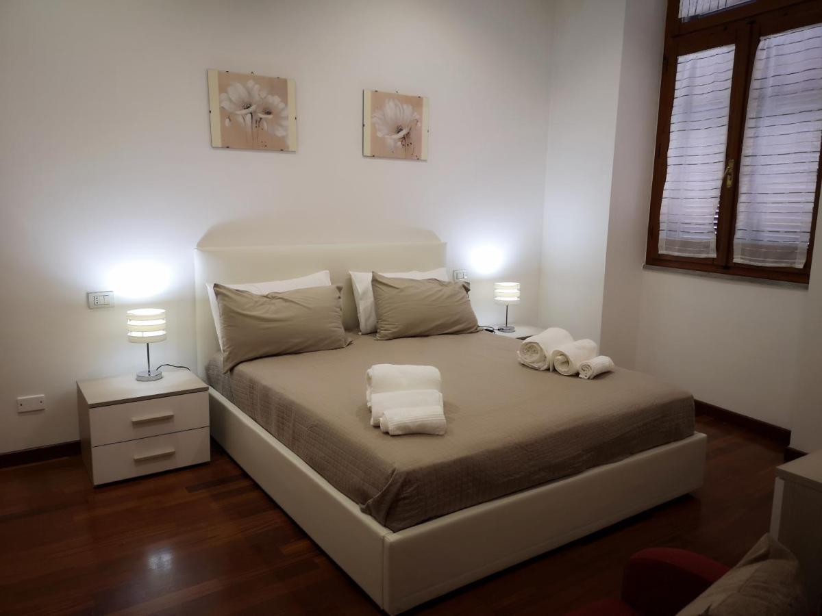 Marina Apartment City Centre Cagliari Exteriér fotografie